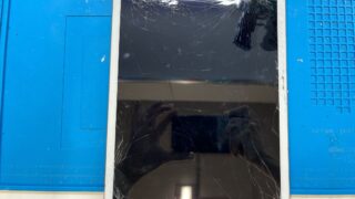 iPad第7世代 画面割れ修理 20240329