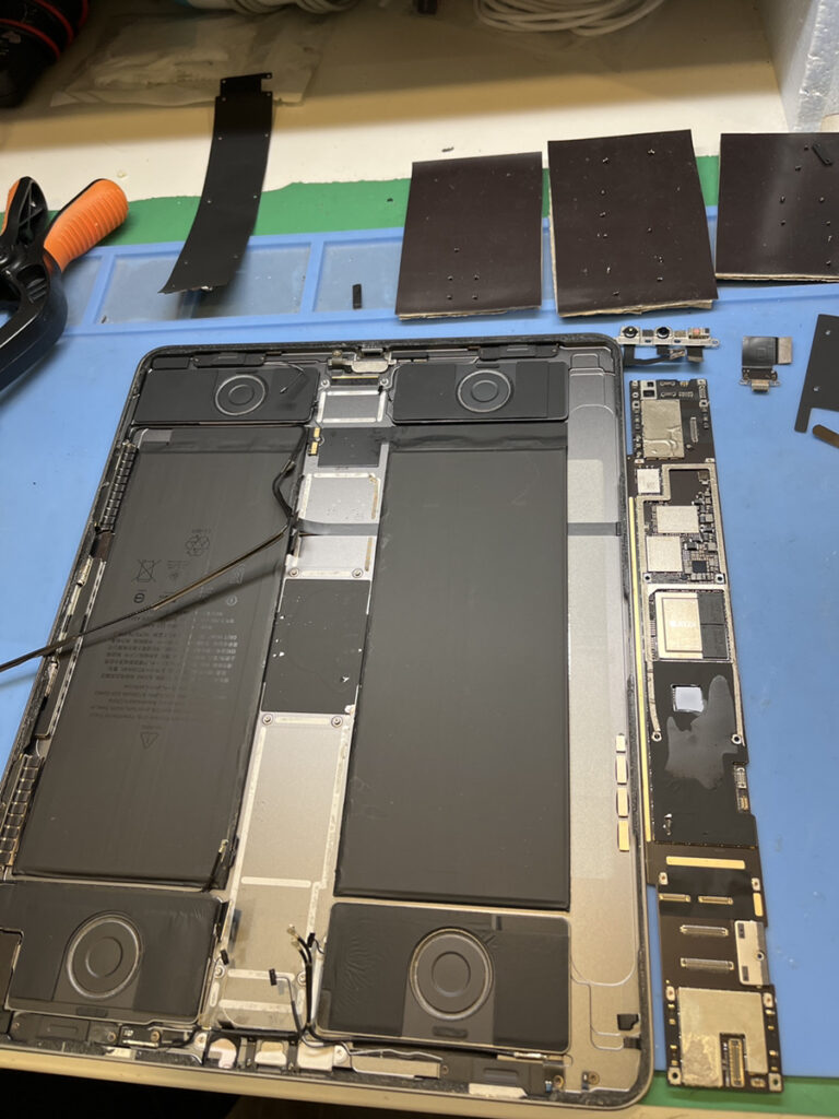 iPadPro12.9 第3世代バッテリー交換🔧