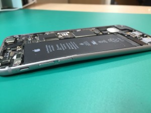 【iPhone6☆フレーム矯正】スマートクリアすすきのラフィラ本店iPhone/iPad修理専門店Proブログ2015/06/24