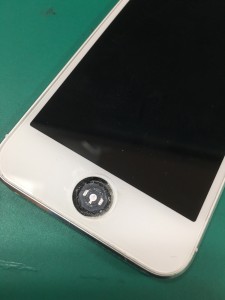 iPhone修理はスマートクリアまで☆スマートクリアすすきのラフィラ本店iPhone/iPad修理専門店Proブログ2015/11/06