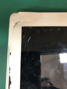 iPadのタッチが効かない！札幌市中央区よりiPad3パネル交換修理のご依頼2018/05/04