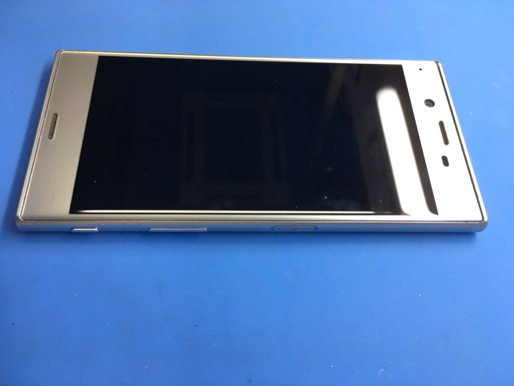 XperiaXZ膨張022002