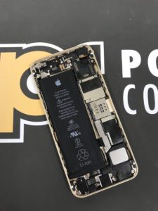 交換したバッテリーを長持ちさせるコツ!iPhone（アイフォン）のことならドン・キホーテ小樽店3階スマートクリアへ!