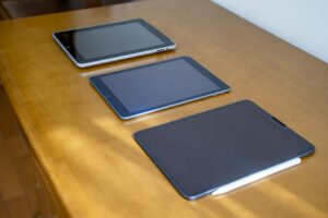 【画面割れも！】札幌市東区のiPadの修理ならスマートクリア 伏古店まで！【バッテリー交換も！】