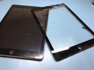 iPadのガラス割れならスマートクリア新札幌カテプリ店まで！