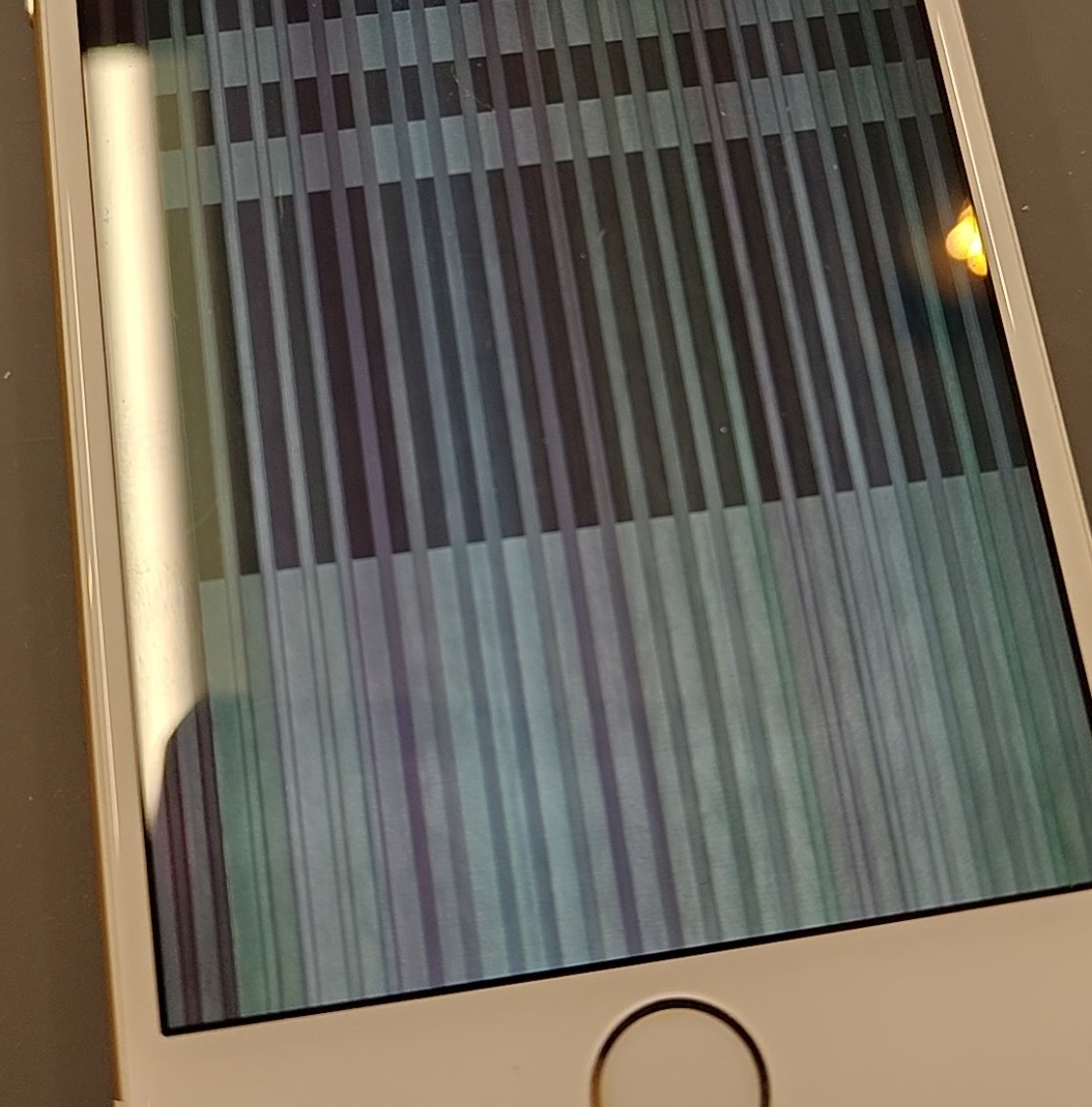 iPhone6 画面交換修理