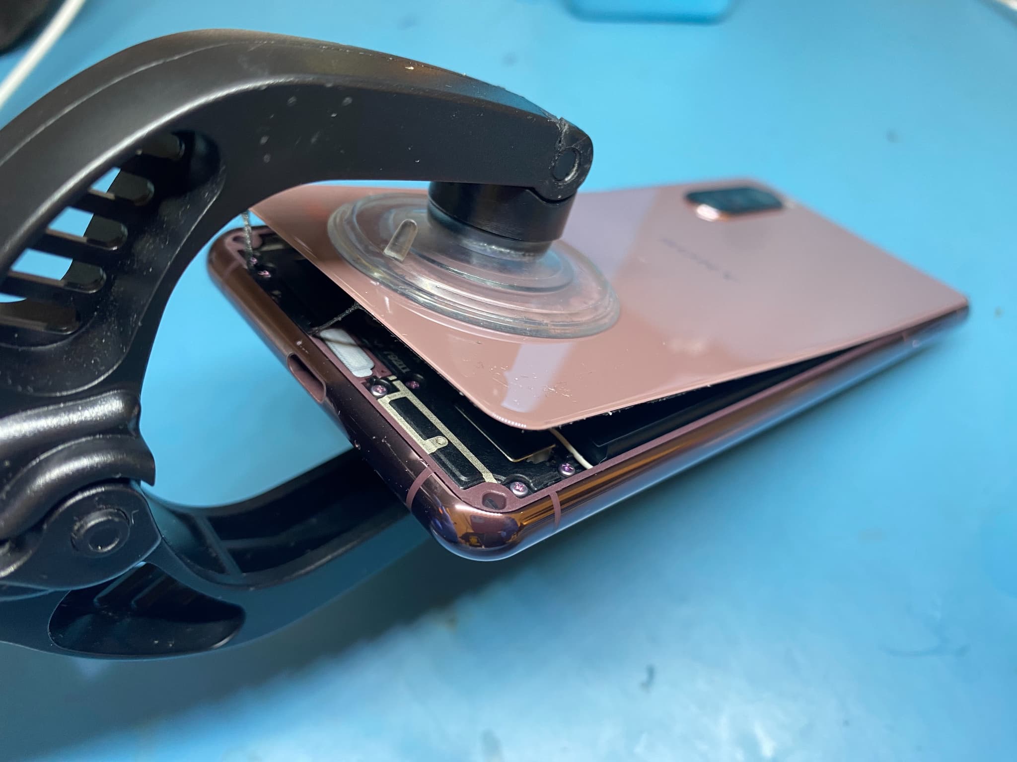 Xperia5Ⅱ バッテリー交換修理