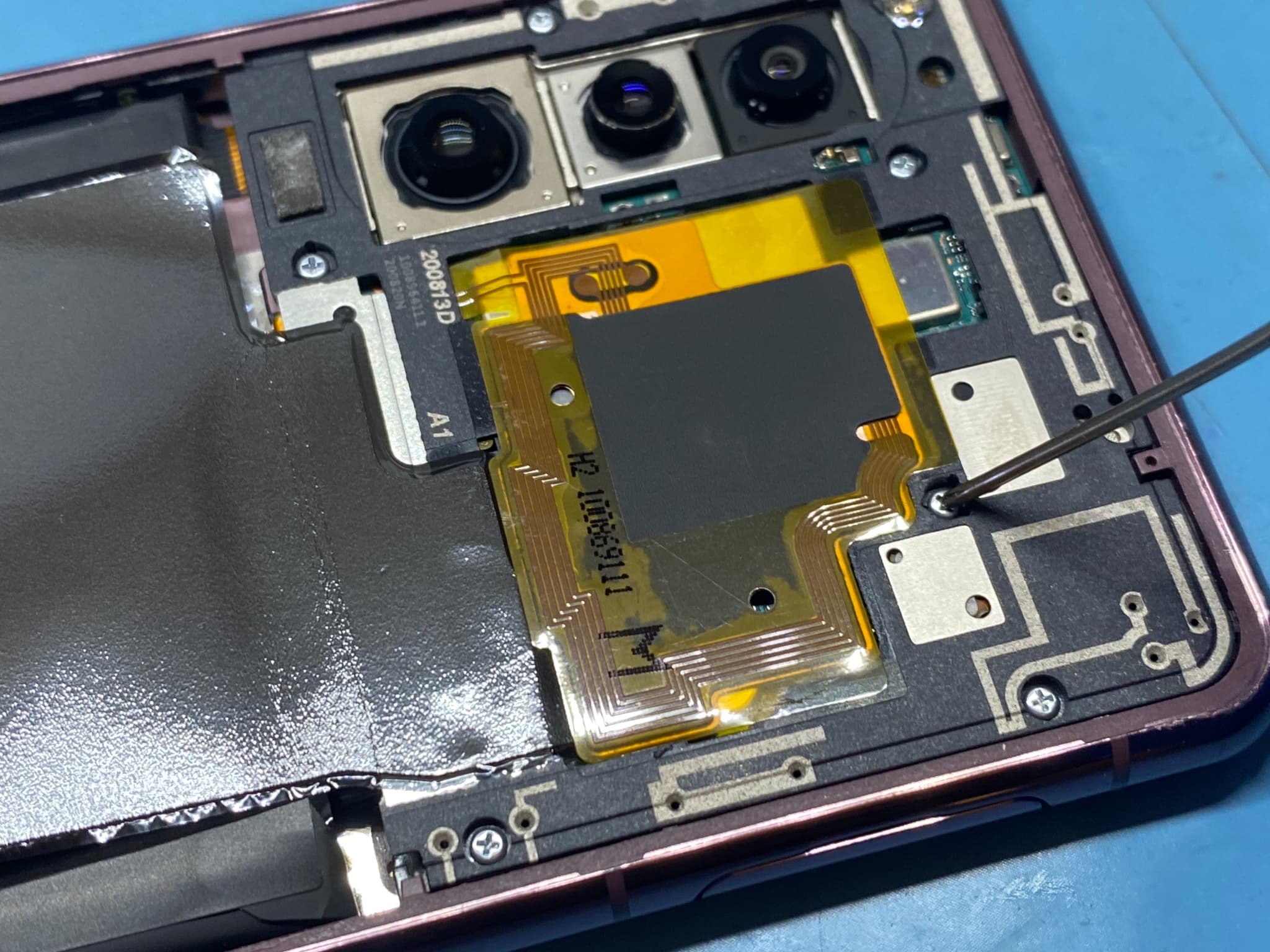 Xperia5Ⅱ バッテリー交換修理