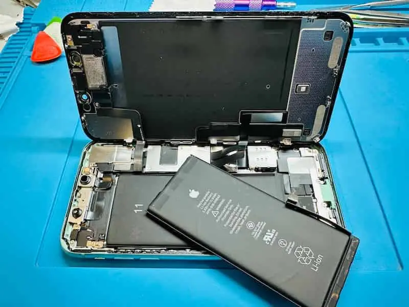 iPhoneバッテリー交換