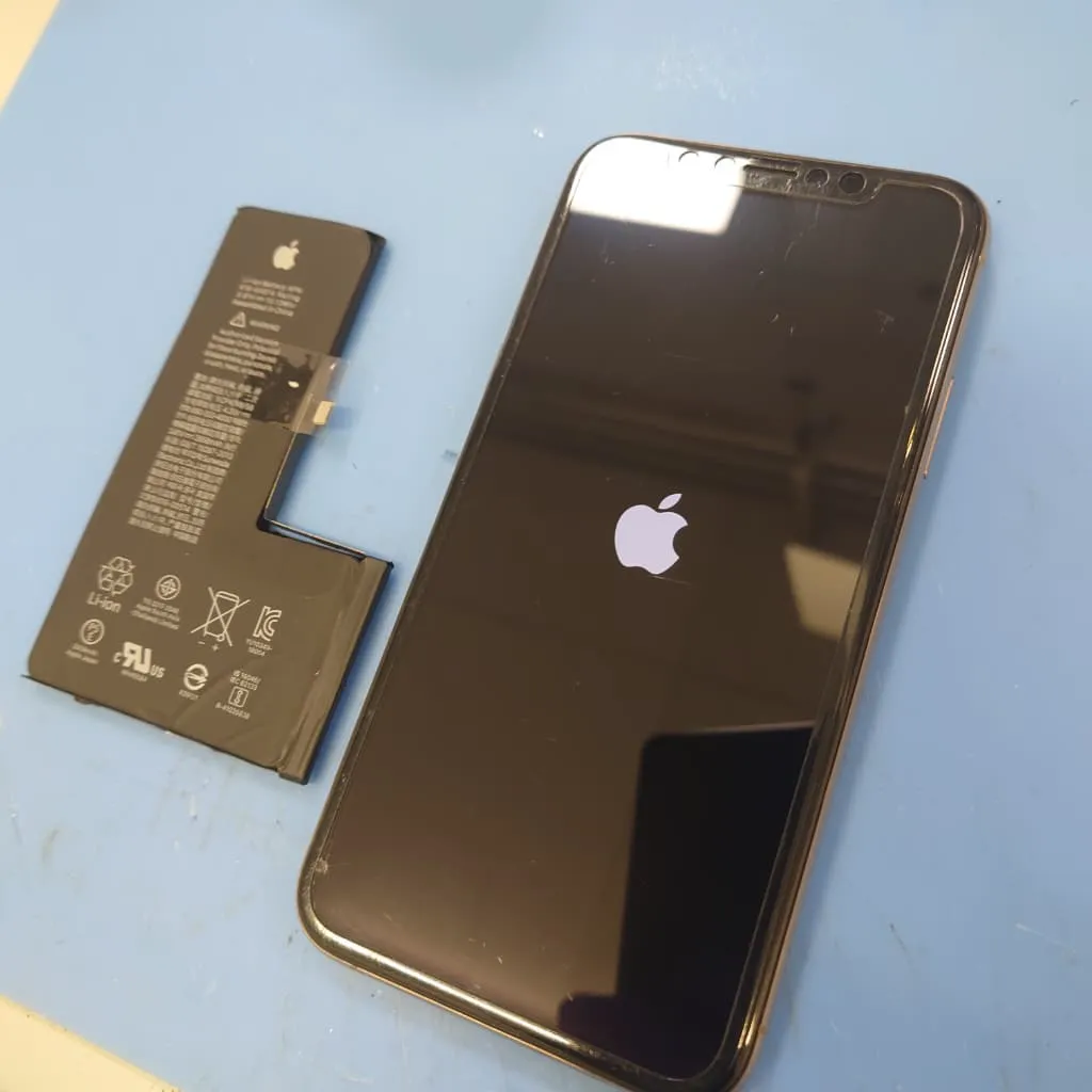 iPhoneXのバッテリー交換