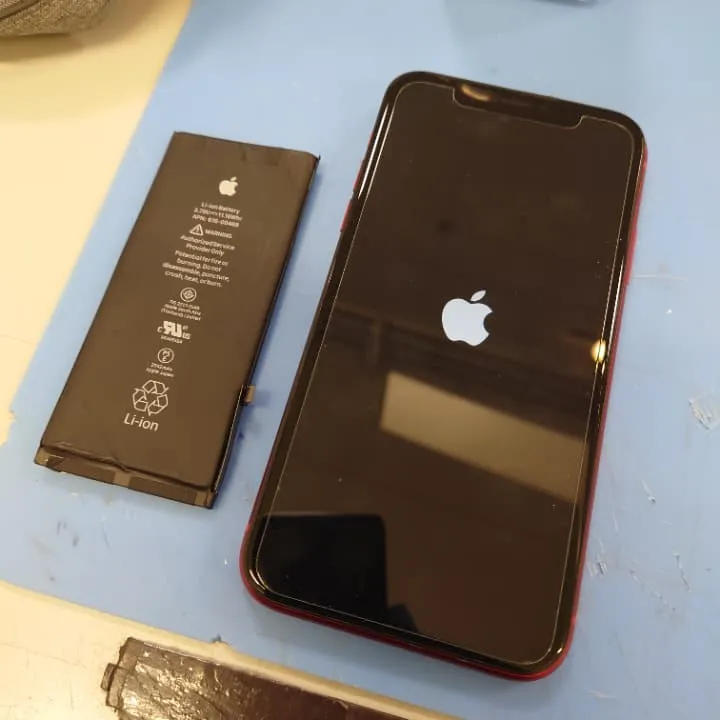 iphoneXRバッテリー交換