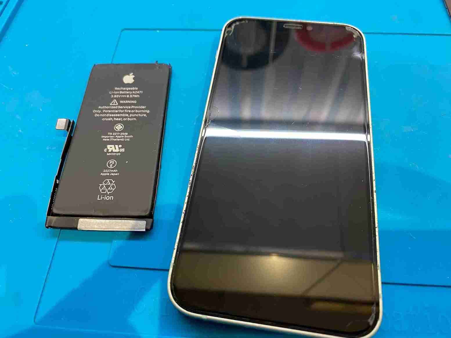 iPhone12miniバッテリー交換