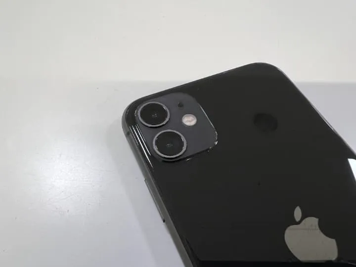 iPhone,iPhone11,カメラ,レンズ割れ,レンズ交換,即日修理