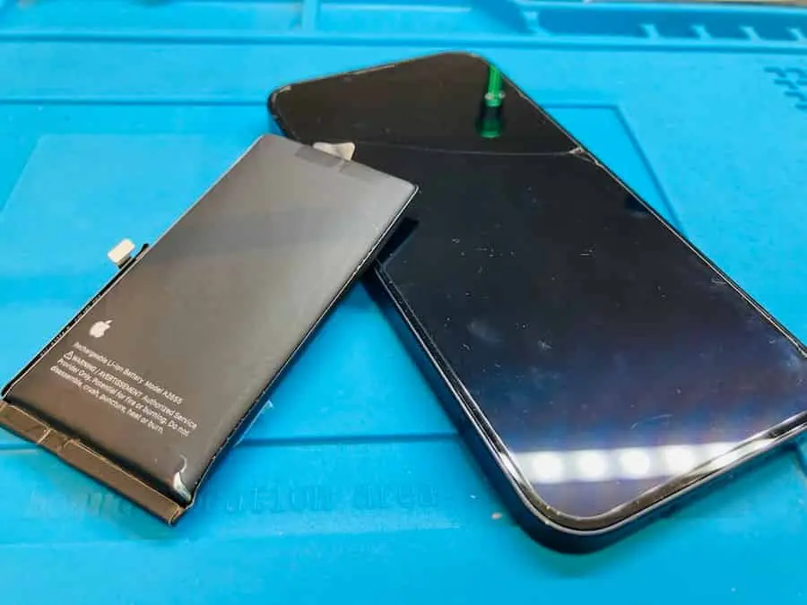 iPhoneバッテリー交換