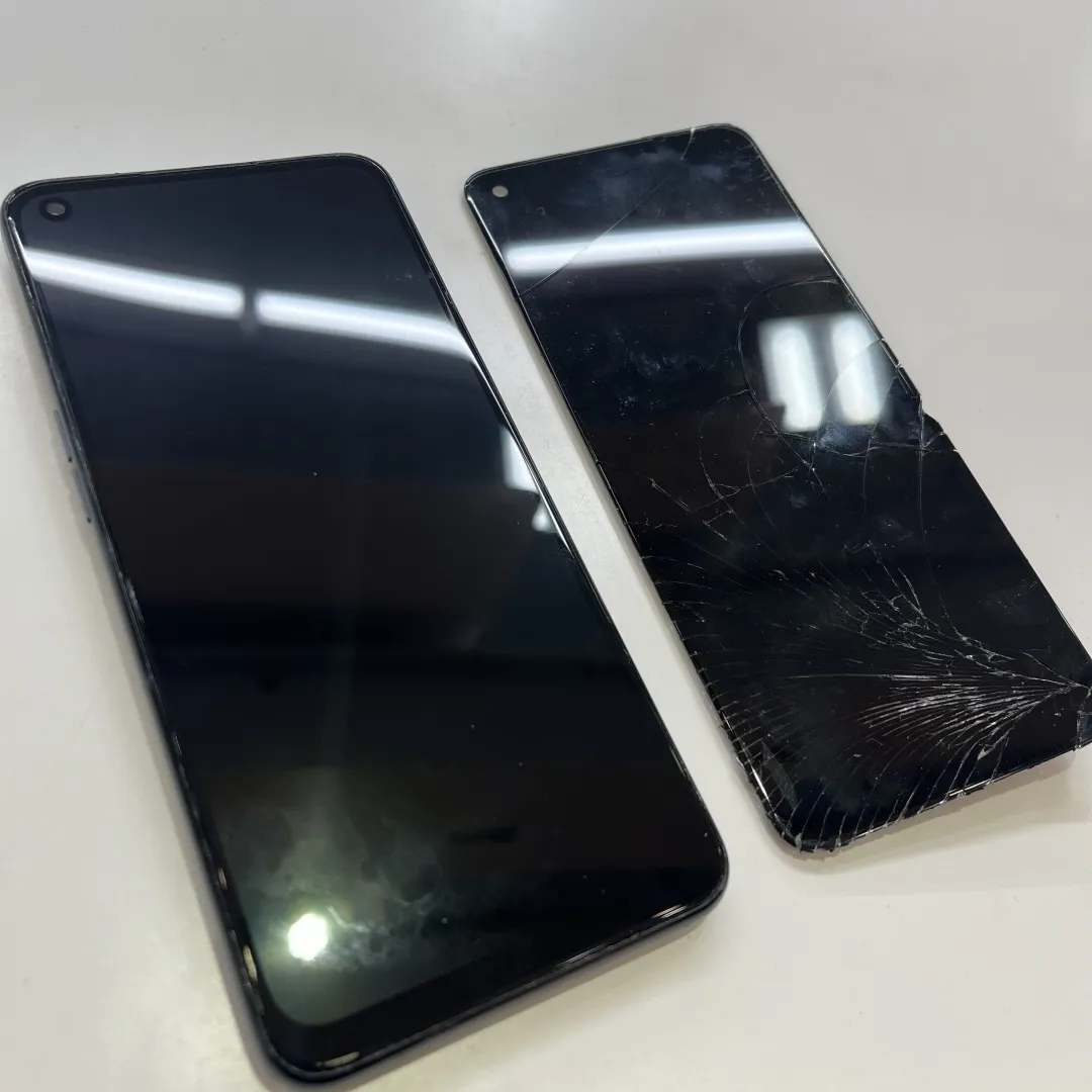 OPPO Reno 5Aの液晶交換
