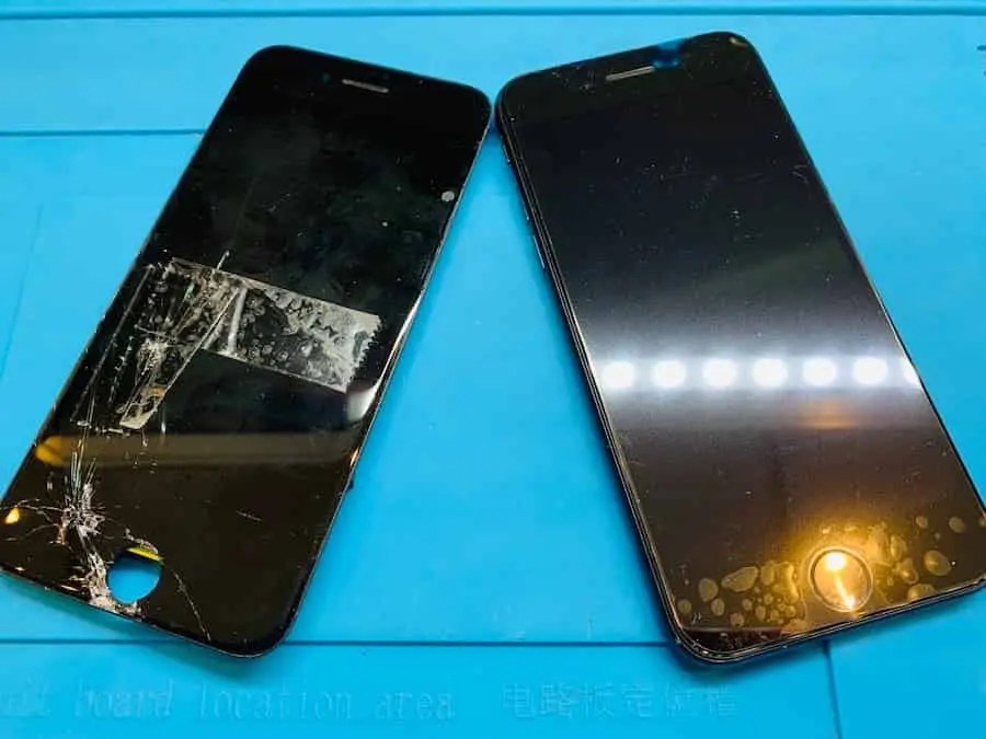 iPhoneg面割れ