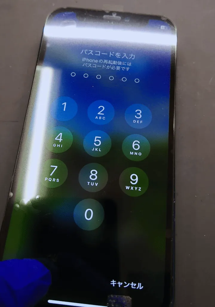 iPhone12mini画面修理