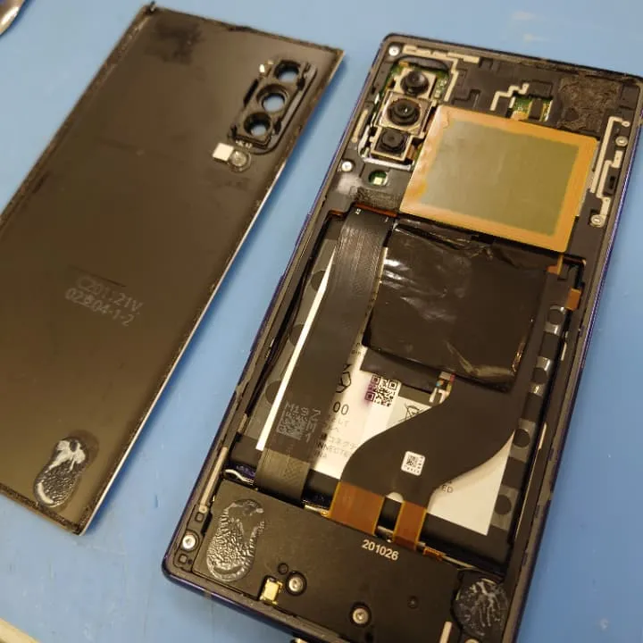 arrowsスマホのバッテリー交換も即日対応