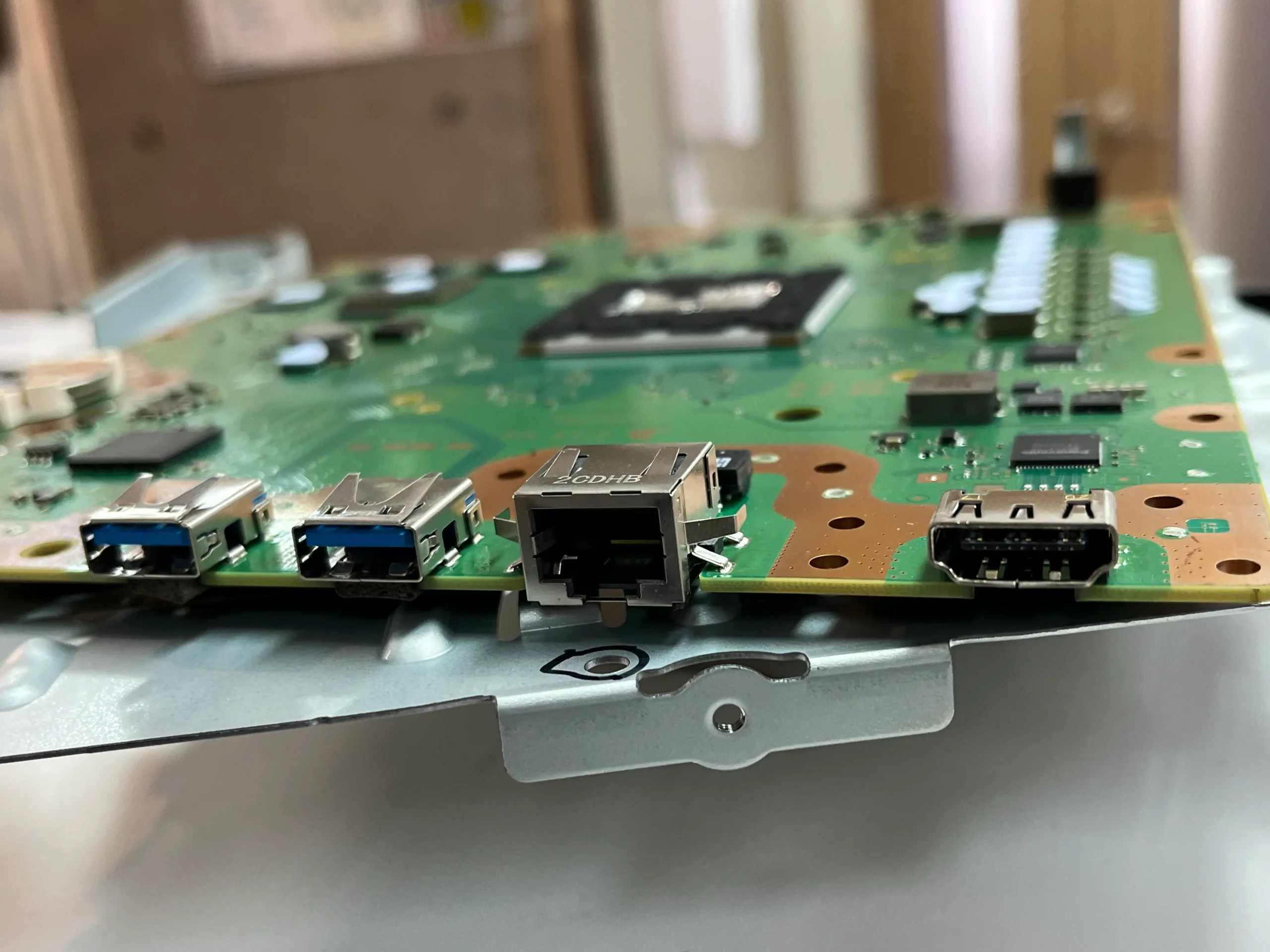 PS5 HDMI端子交換で映像不良が改善した修理事例｜札幌市西区スマートクリア