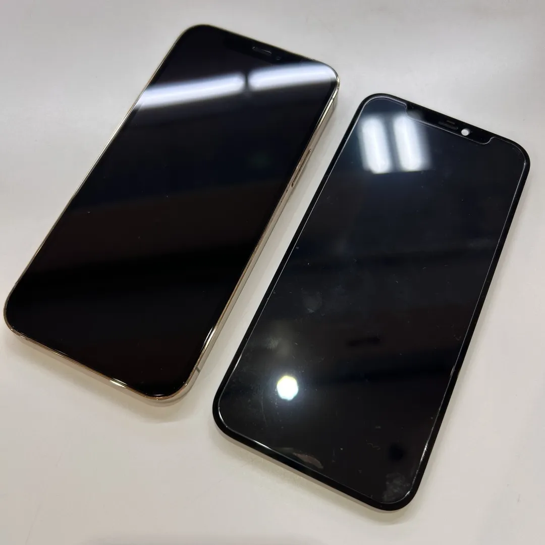iPhone12Proの液晶交換修理