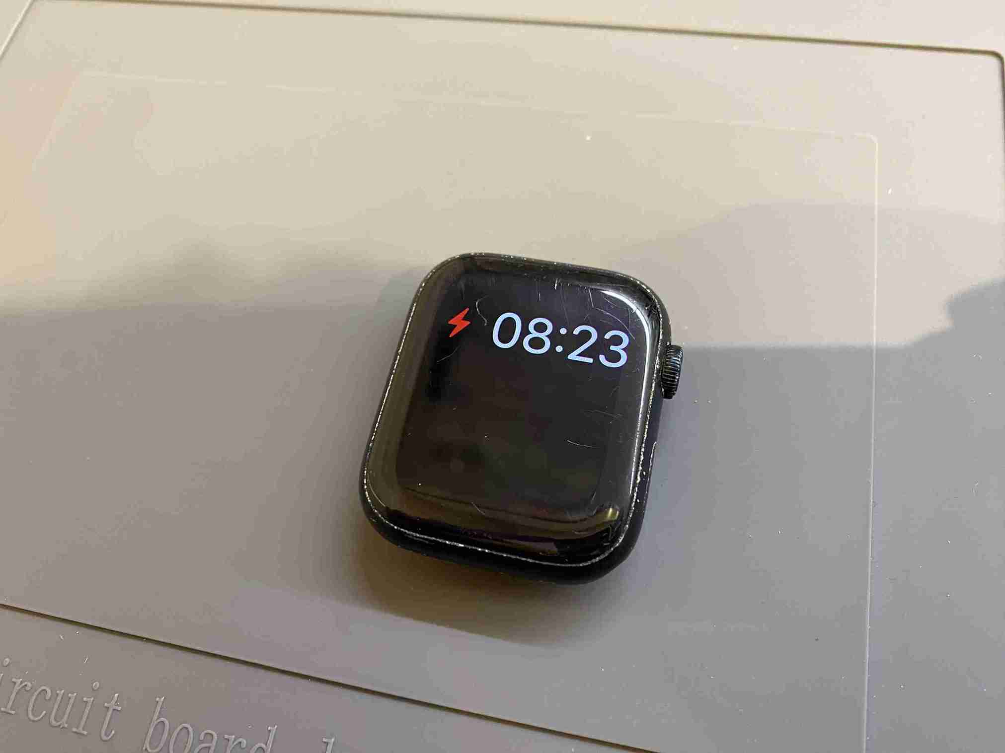 Apple watch series7 バッテリー交換前