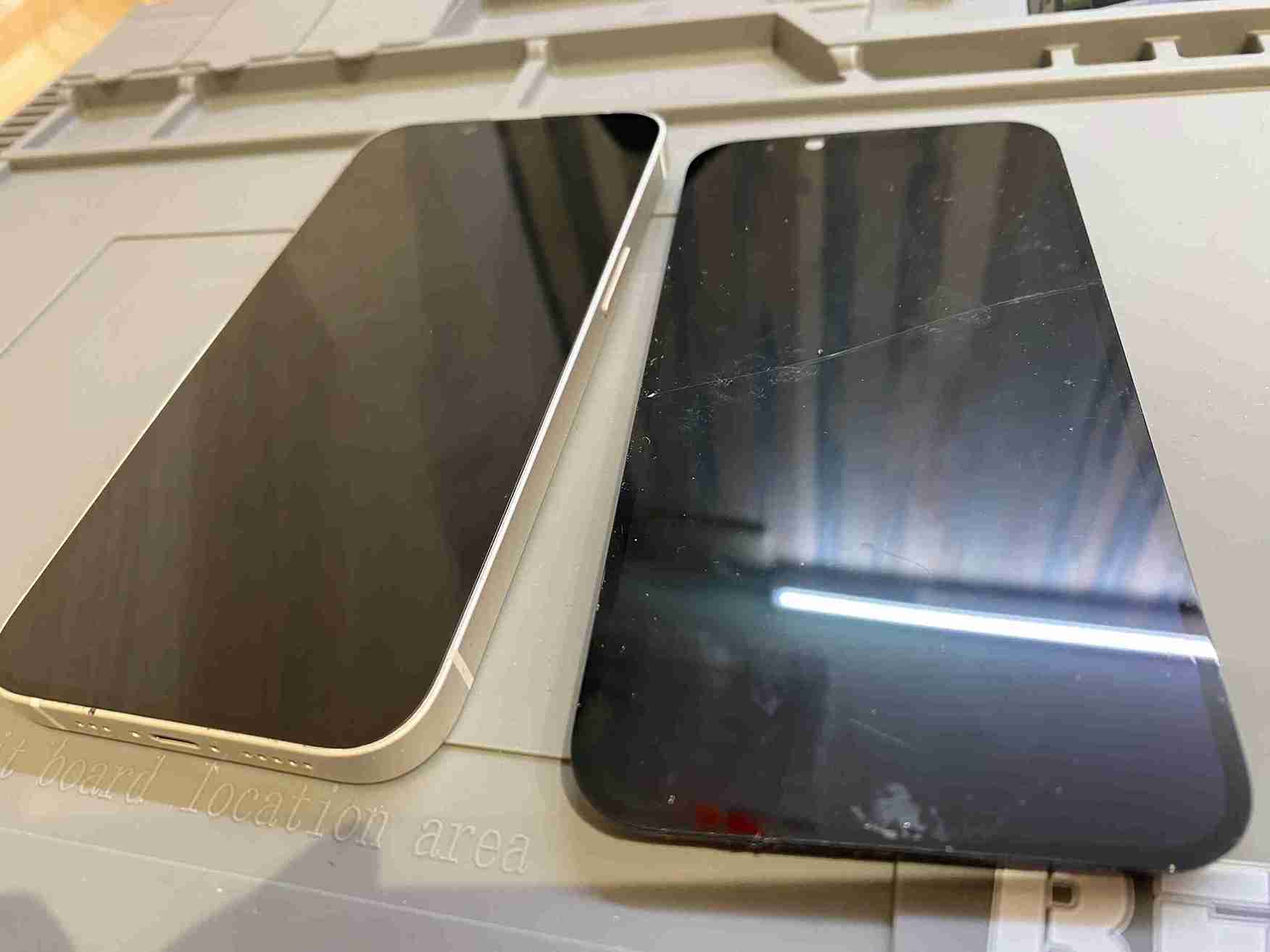 iPhone14画面修理後