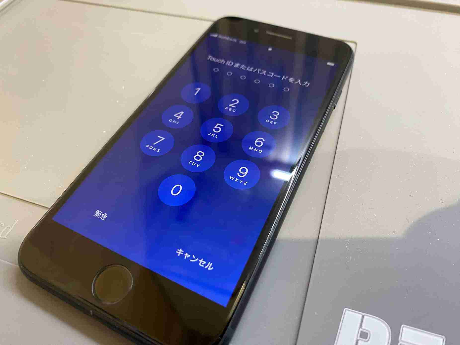 iPhoneSE3画面割れ修理後