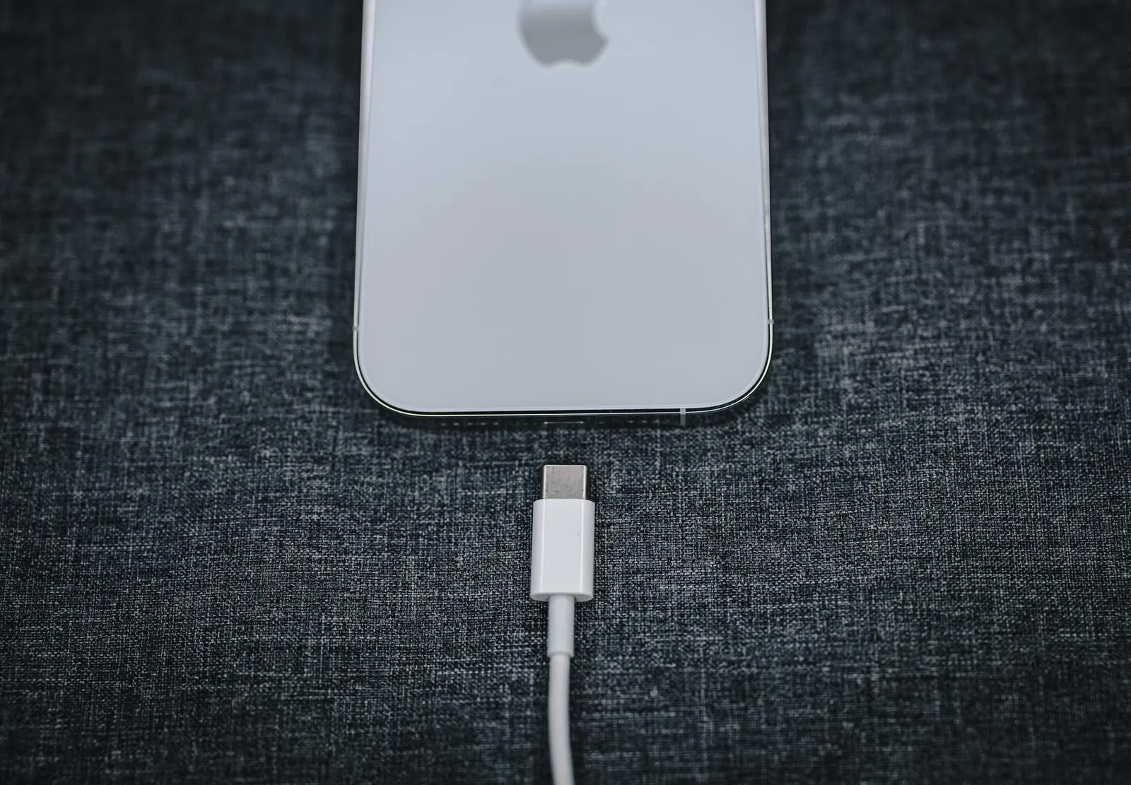 バッテリーを長持ちさせるために意識したい充電の仕方