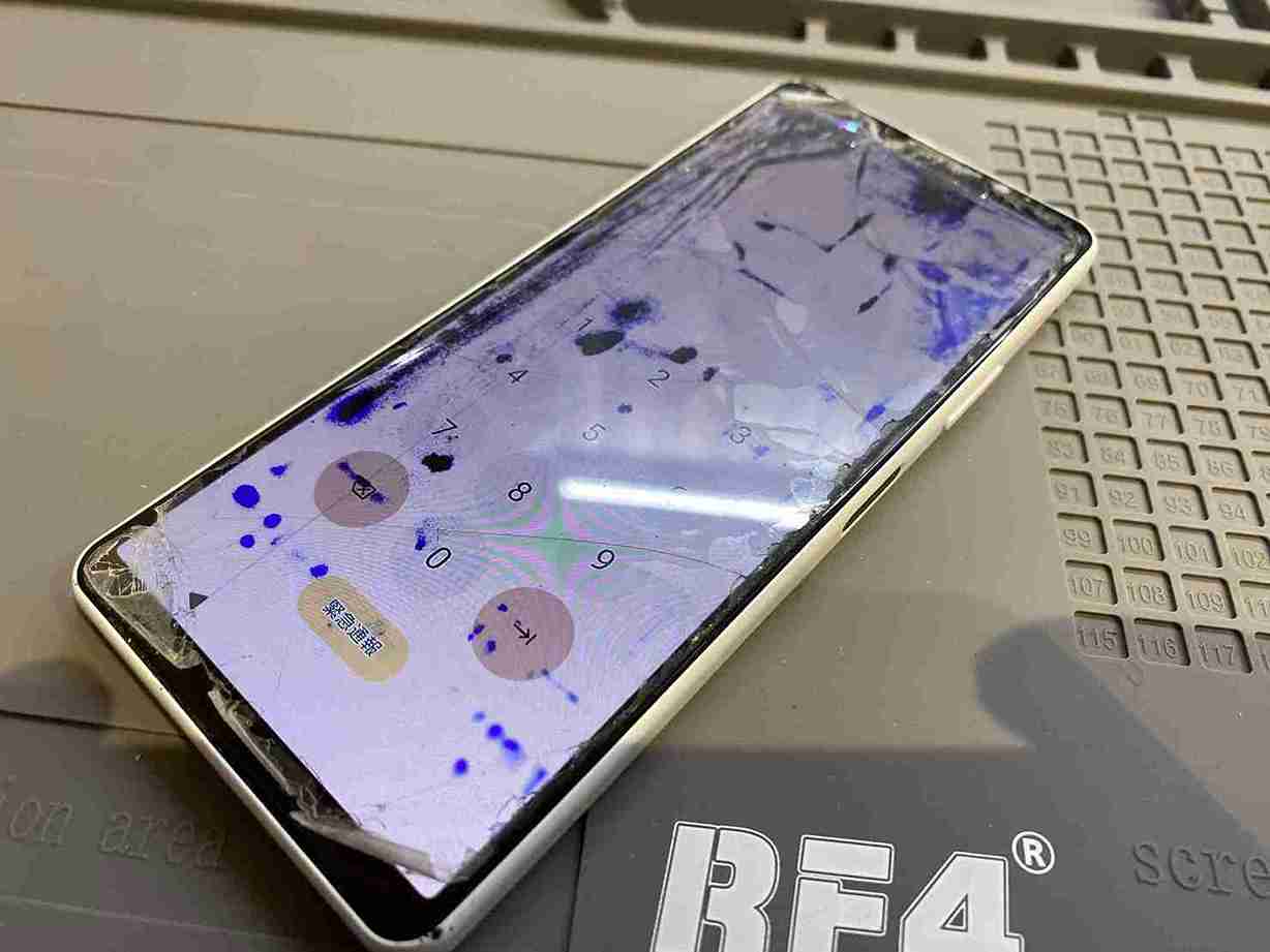 本庄よりご来店】Xperia 10 IVの液晶破損にご注意！画面修理で復旧した 