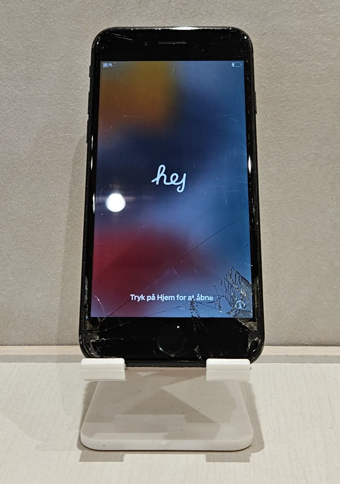 札幌 iPhone修理, すすきの iPhone画面割れ, iPhone 画面 割れた データ, 即日修理 iPhone