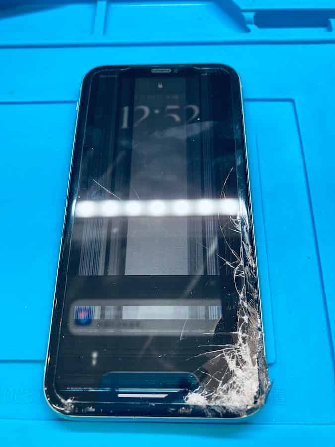 iPhone画面修理
