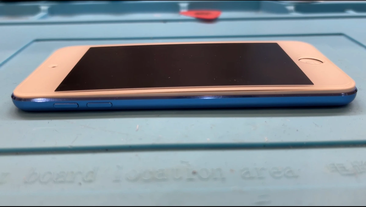 iPod Touch バッテリー膨張