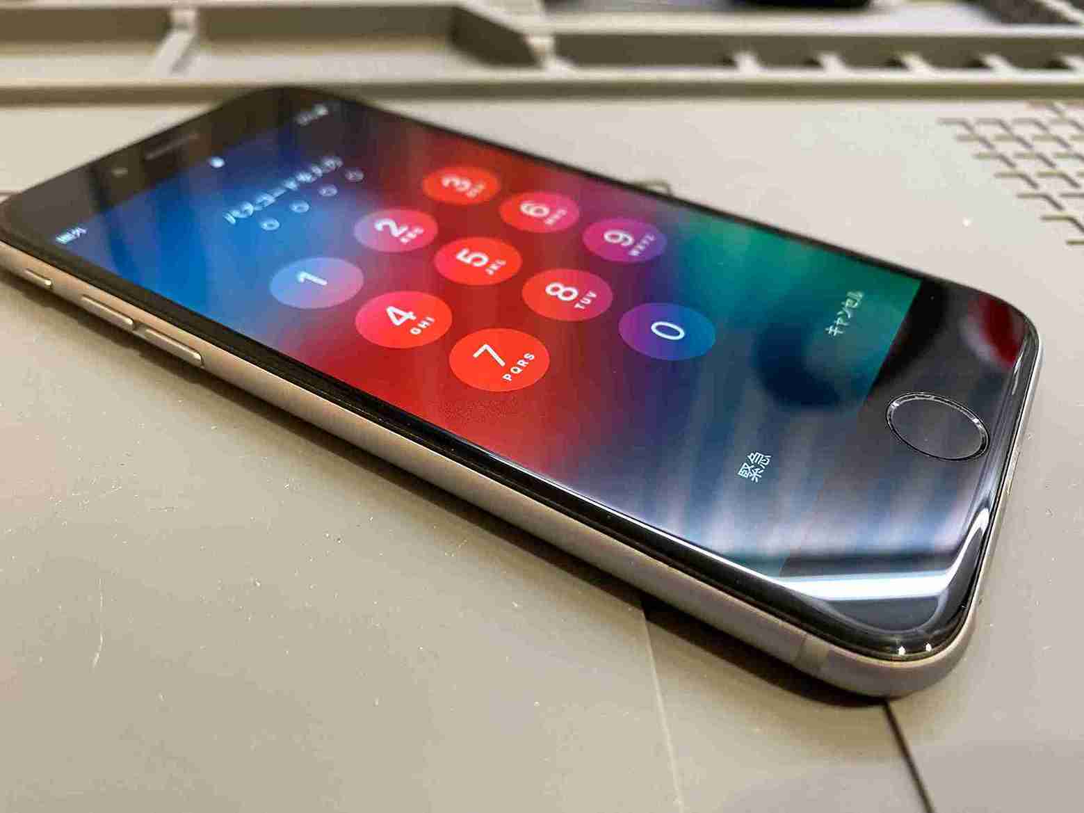 iPhone6 バッテリー膨張　修理後
