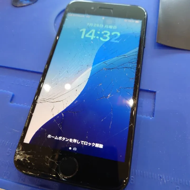 iphoneSE3の画面修理も即日対応