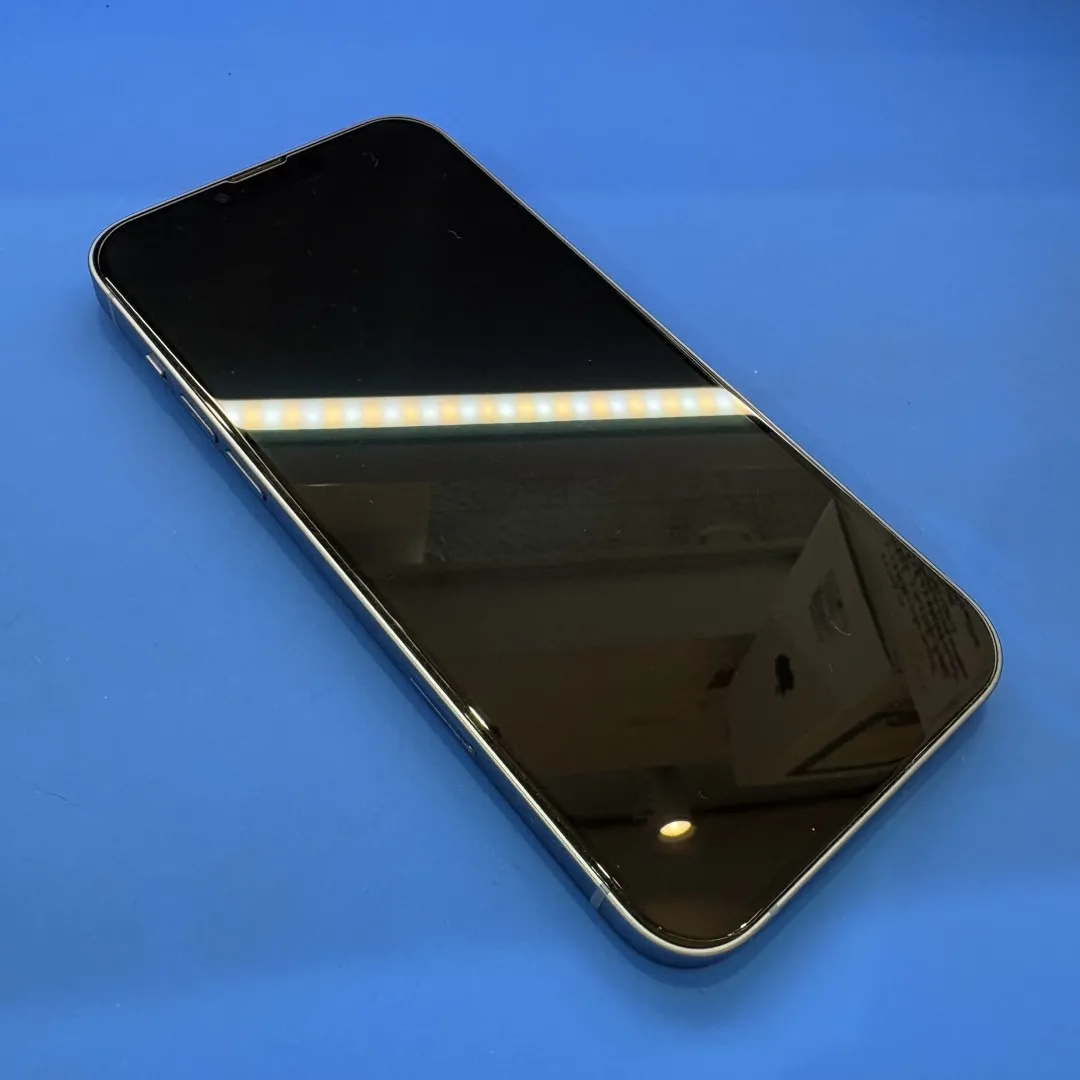iPhone14Plusの充電口交換