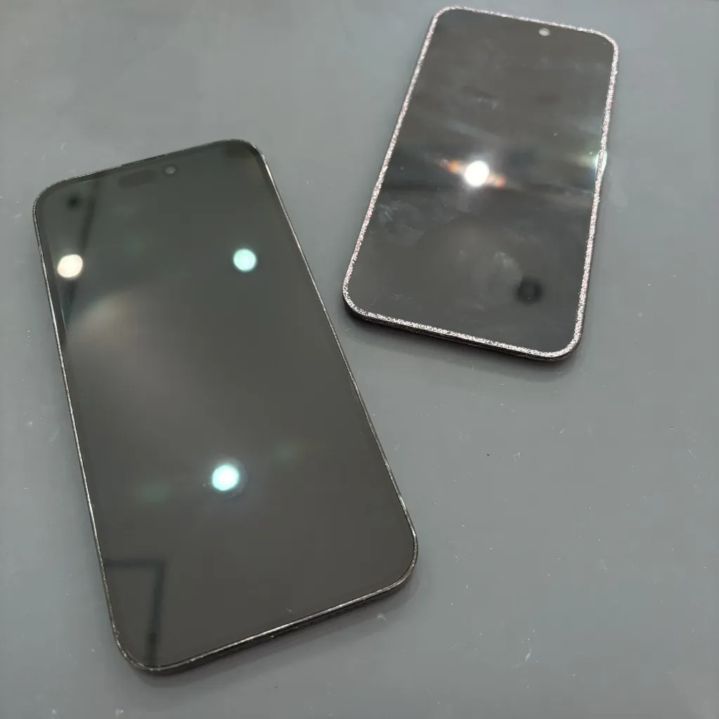 iPhone14proMaxの液晶交換