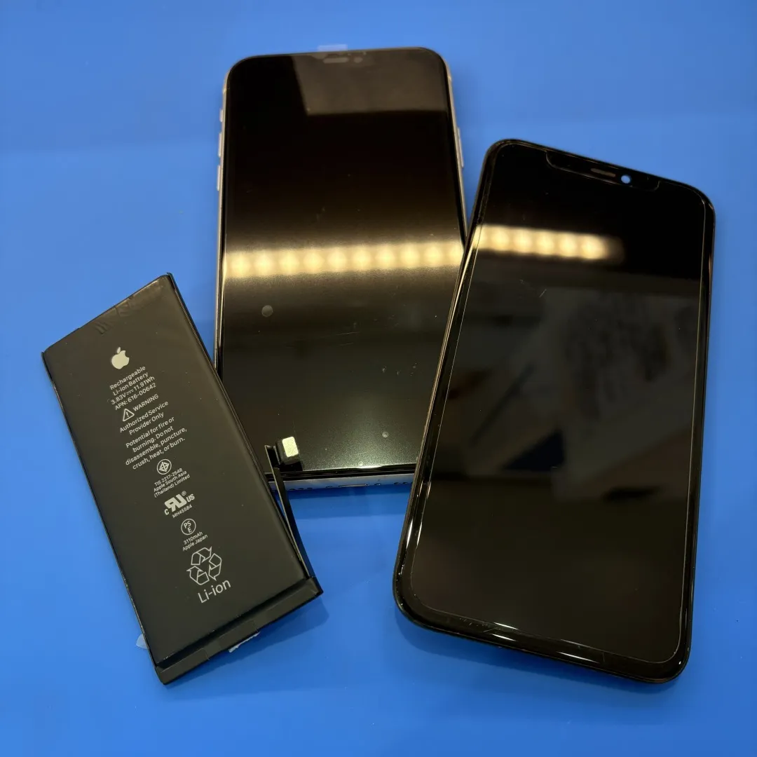 iPhone11の3点同時修理！即日返却いたしました！