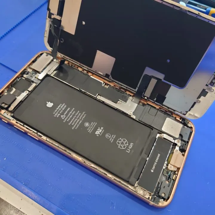 iphone8Plusのバッテリー交換