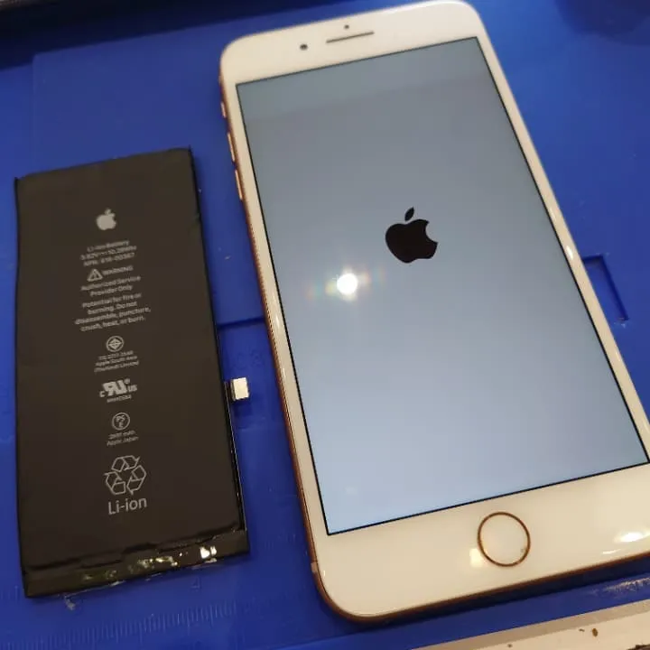 iphone8Plusのバッテリー交換