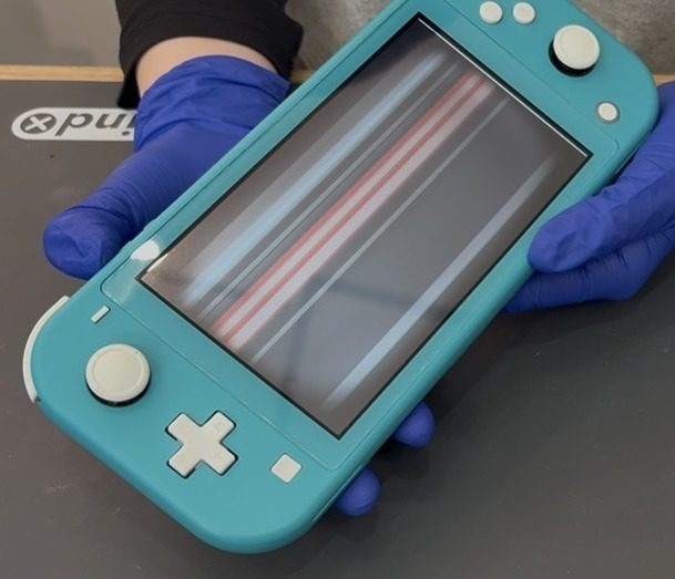 SwitchLite液晶交換のお預かり時