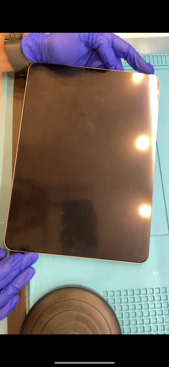 水没したiPadの写真｜札幌駅直結スマートクリアアピア店