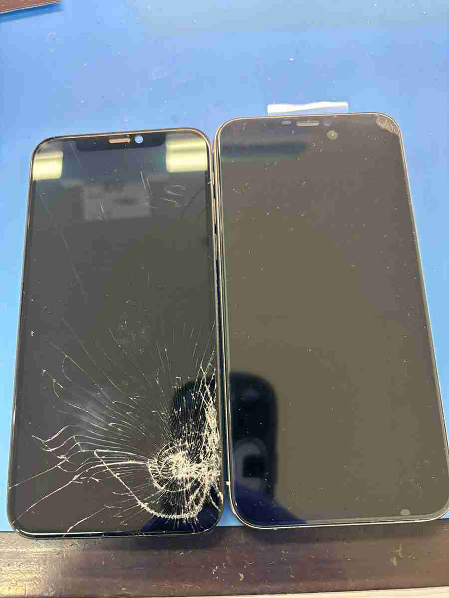 修理完了したiPhone