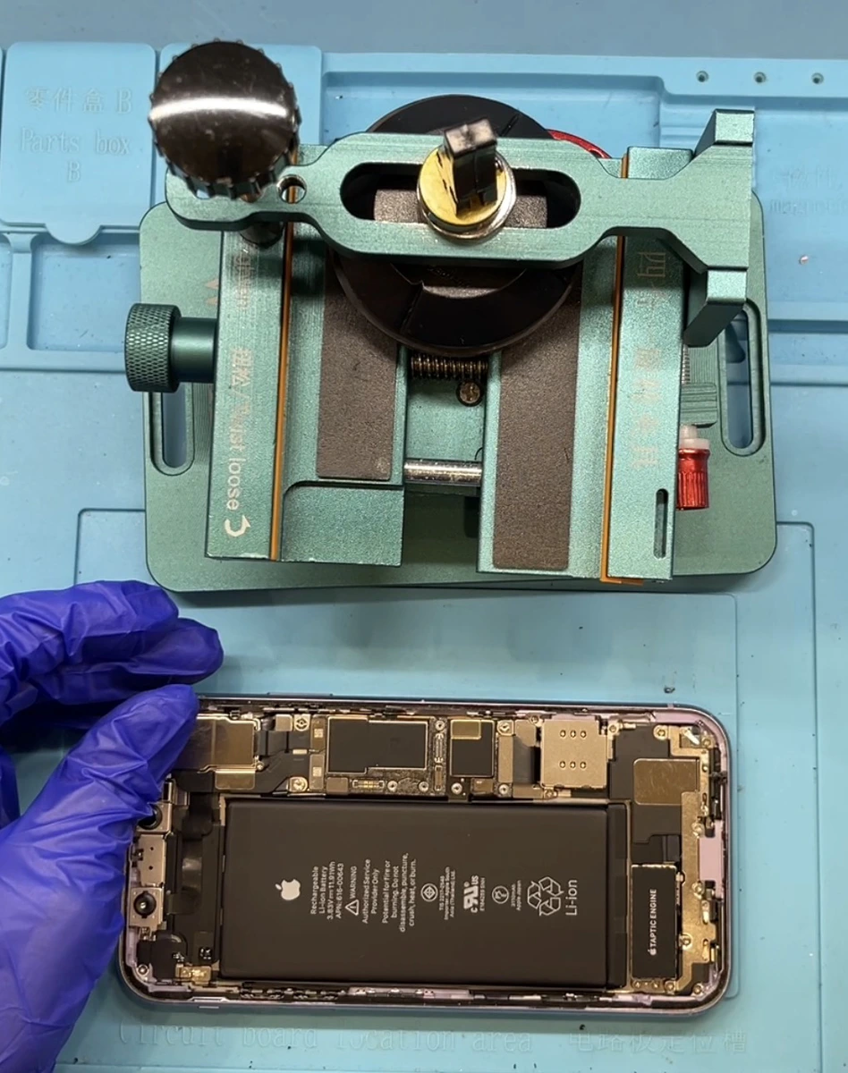 【札幌市中央区】iPhone11のバッテリー交換は“即日30〜60分”！データそのままスマートクリア札幌駅アピア店へ