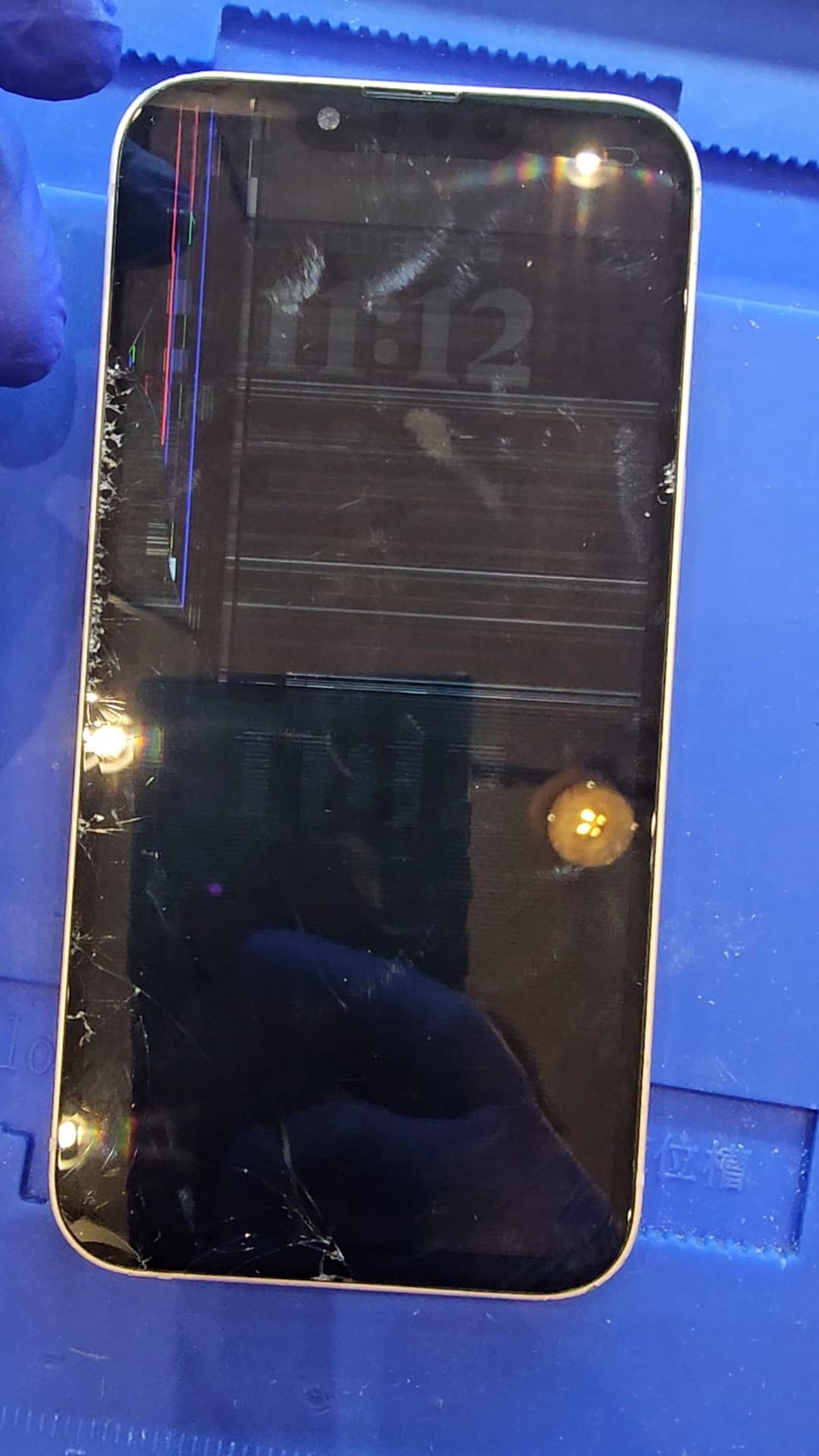 画面割れから始まるゴーストタッチ！スマートクリア イオン札幌桑園店ならデータそのまま修理可能！