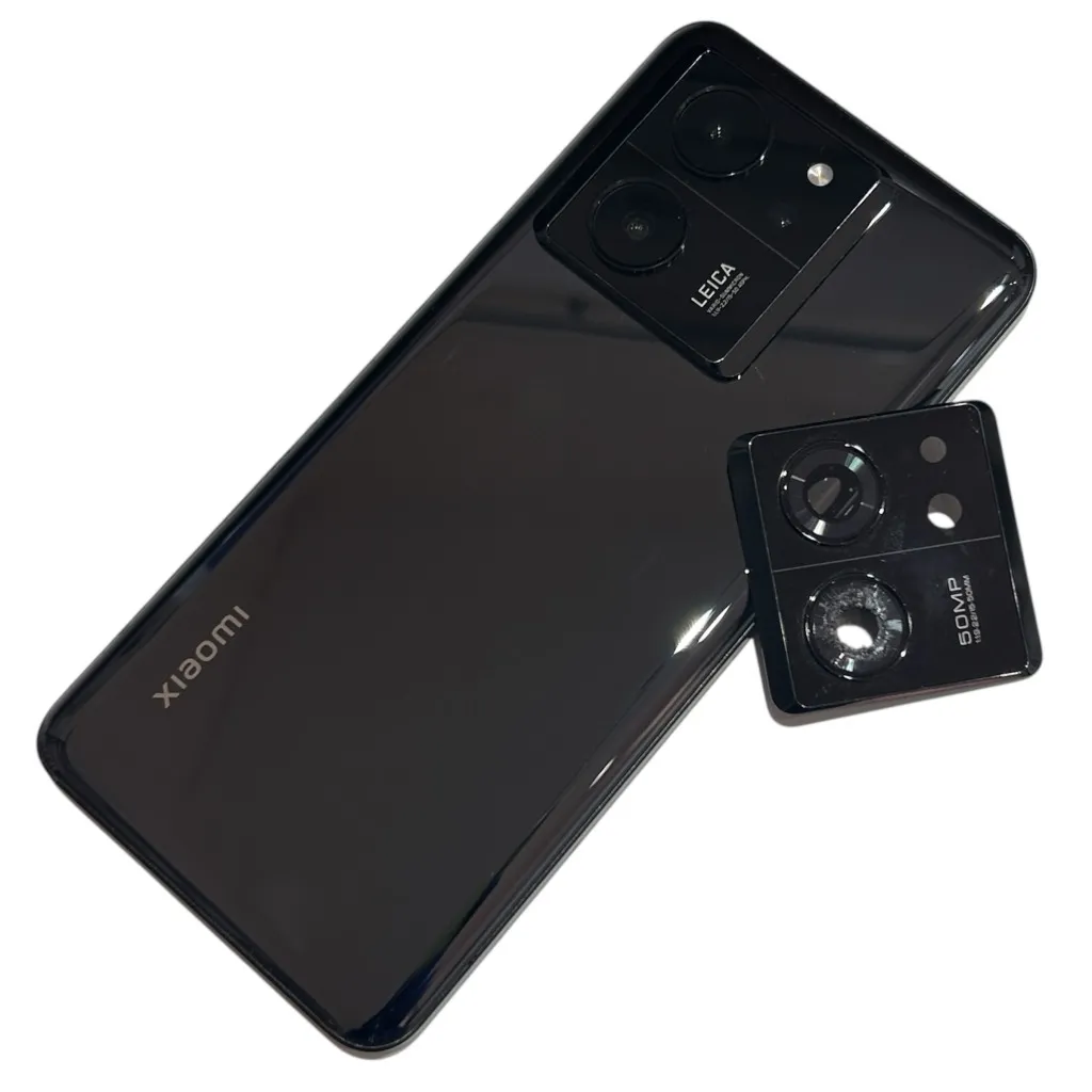 Xiaomi 13T Proのカメラレンズ交換を承りました！