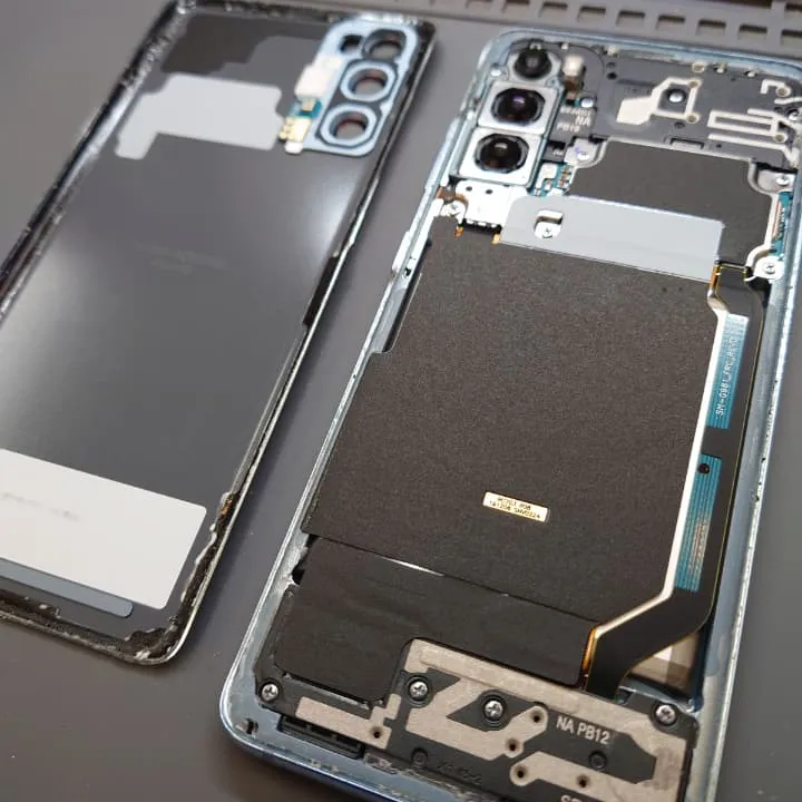 GalaxyS21のバッテリー交換