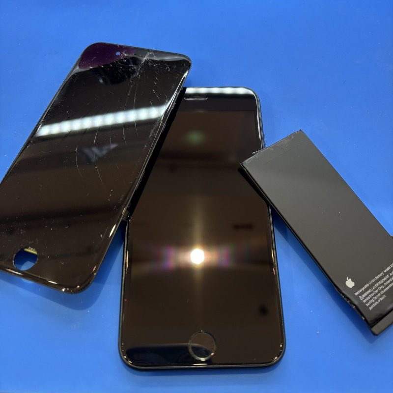 🪫iPhoneSE3の液晶＋バッテリー交換🔋