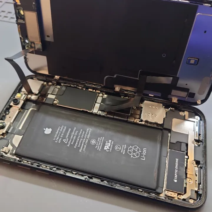 【スマートクリア】iPhoneXRの充電の減り、早くないですか？