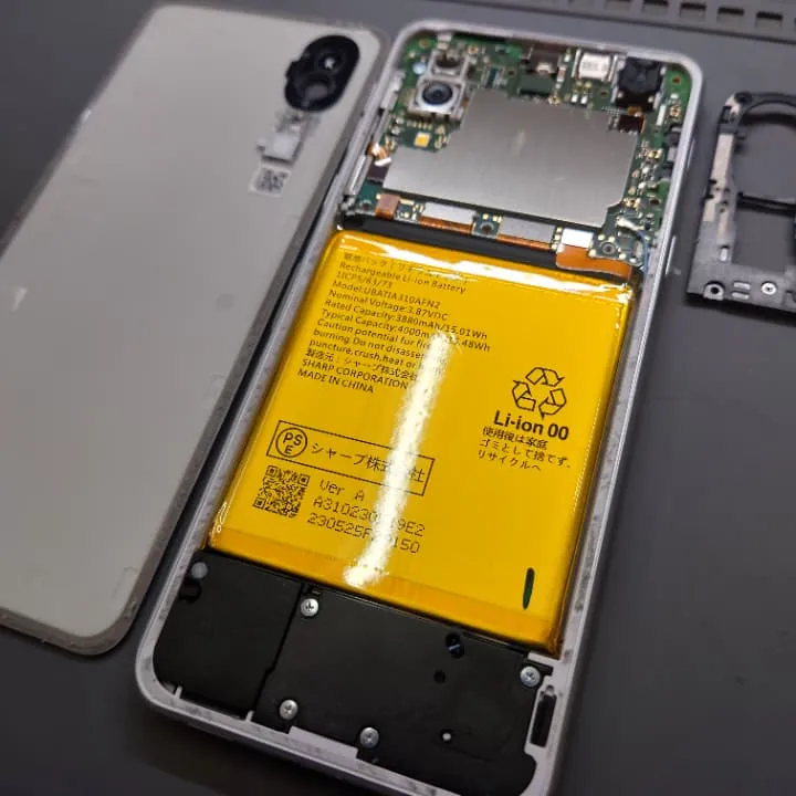 BASIO activeのバッテリー交換