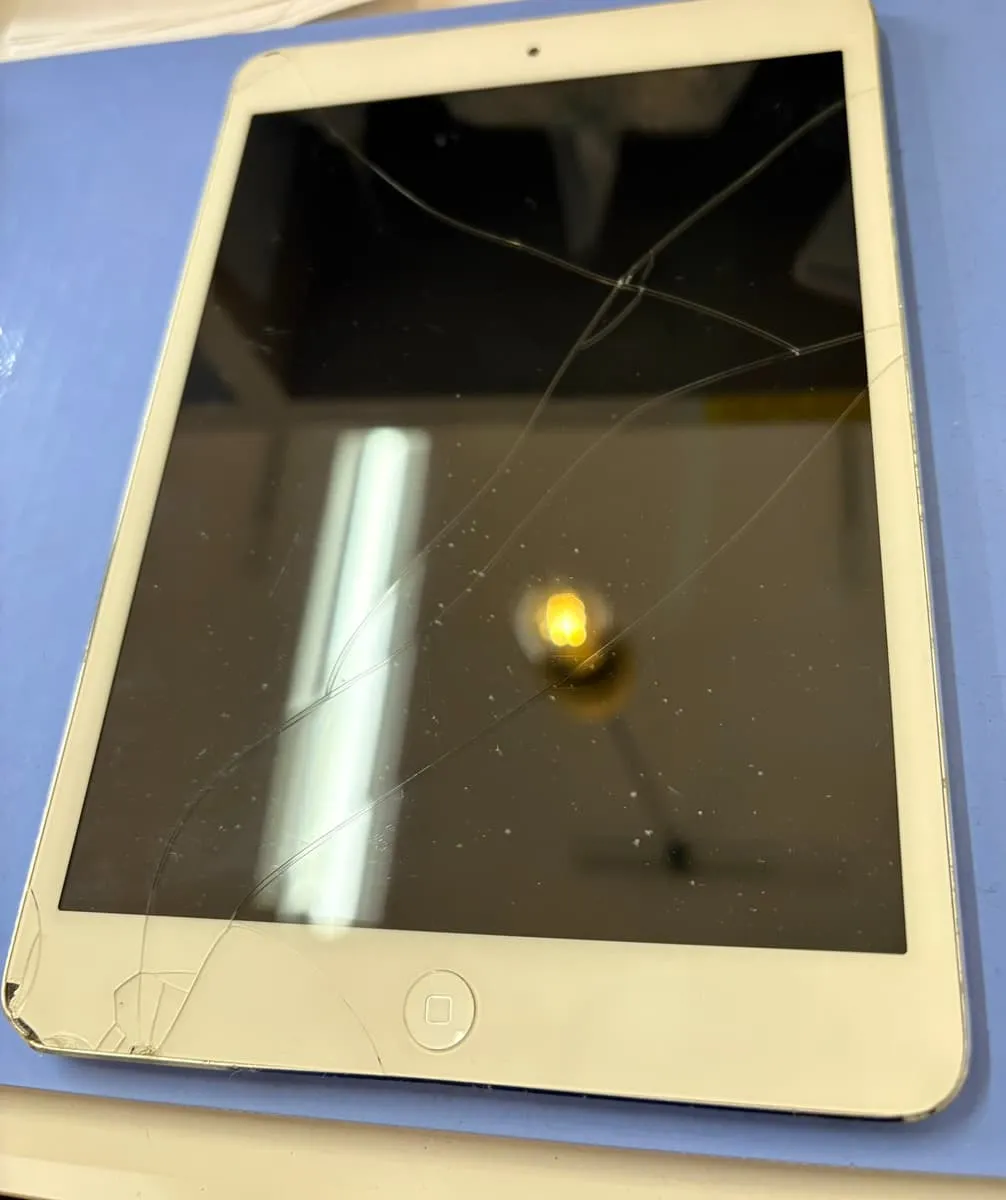 イオンで買い物中に完了？スマートクリア イオン札幌藻岩店のiPad画面修理【札幌市南区】